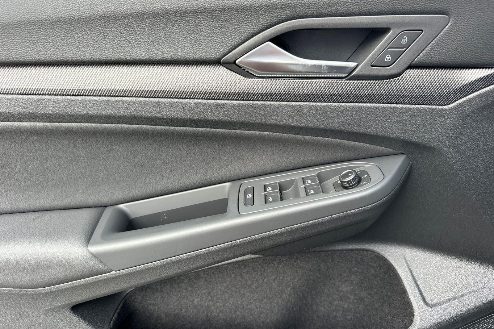 2026 Volkswagen Golf GTI SE