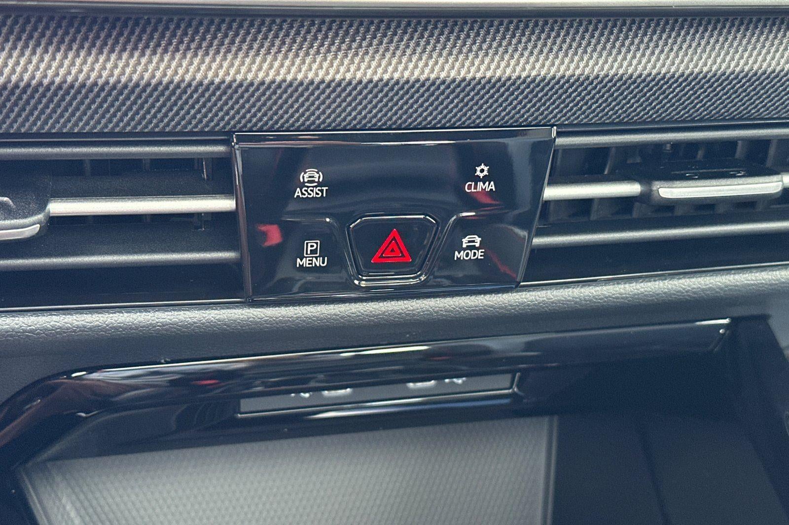 2026 Volkswagen Golf GTI SE