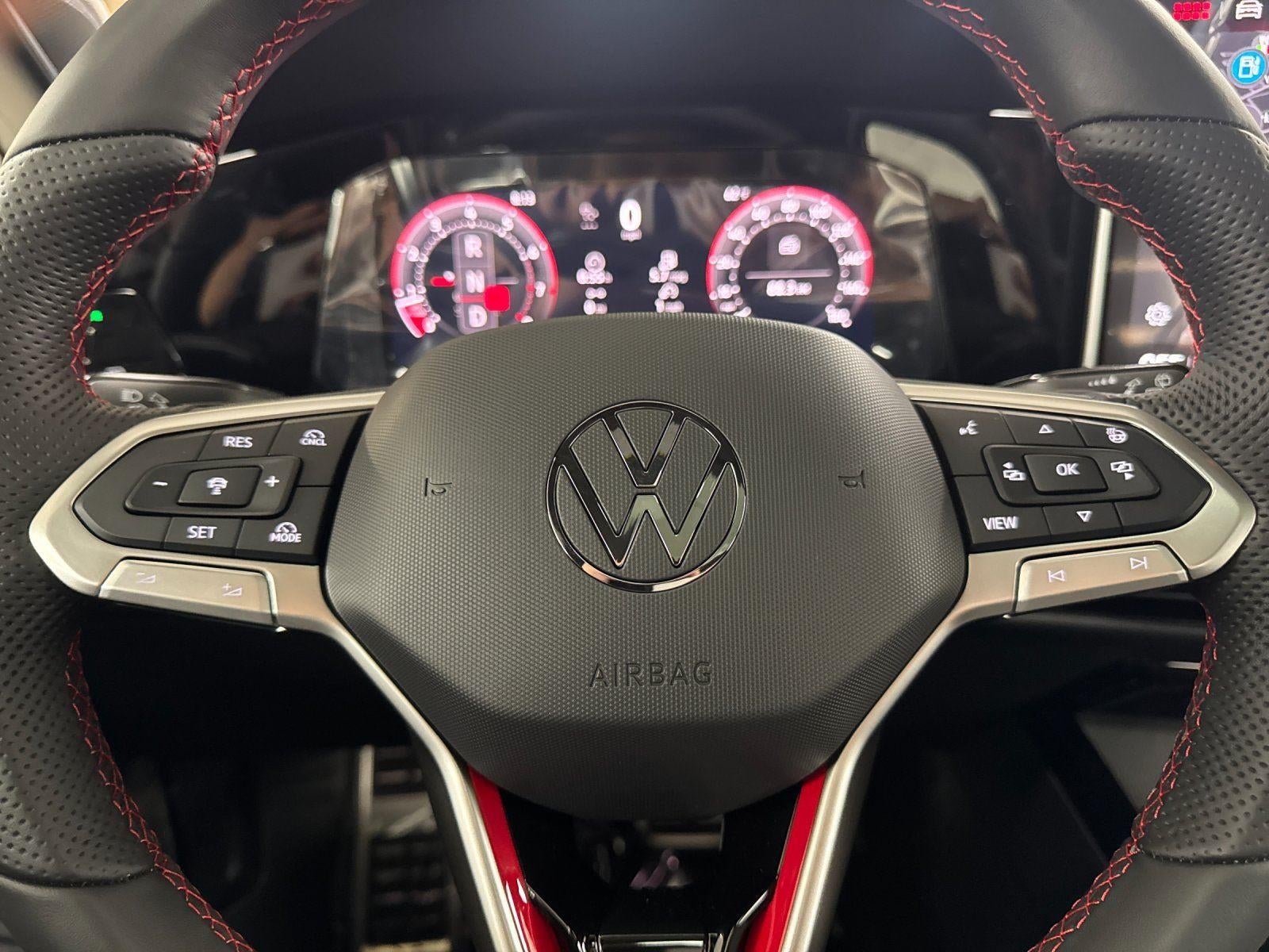 2026 Volkswagen Golf GTI SE