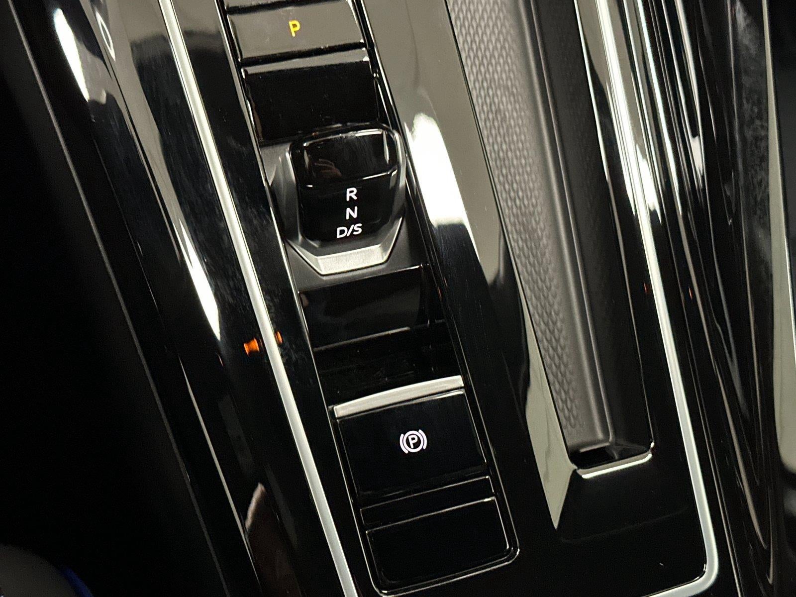 2026 Volkswagen Golf R 2.0T DSG