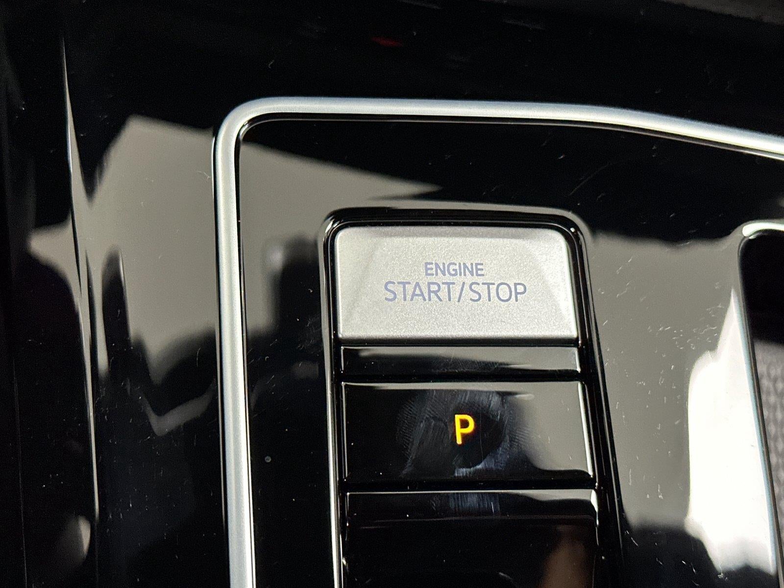 2026 Volkswagen Golf R 2.0T DSG