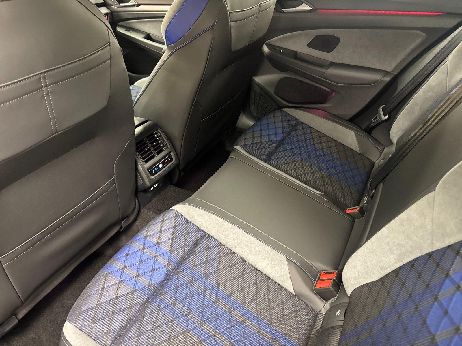 2026 Volkswagen Golf R 2.0T DSG