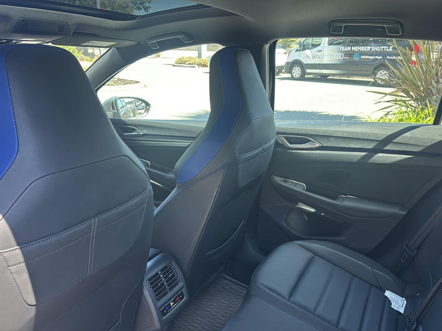 2024 Volkswagen Golf R 2.0T Manual