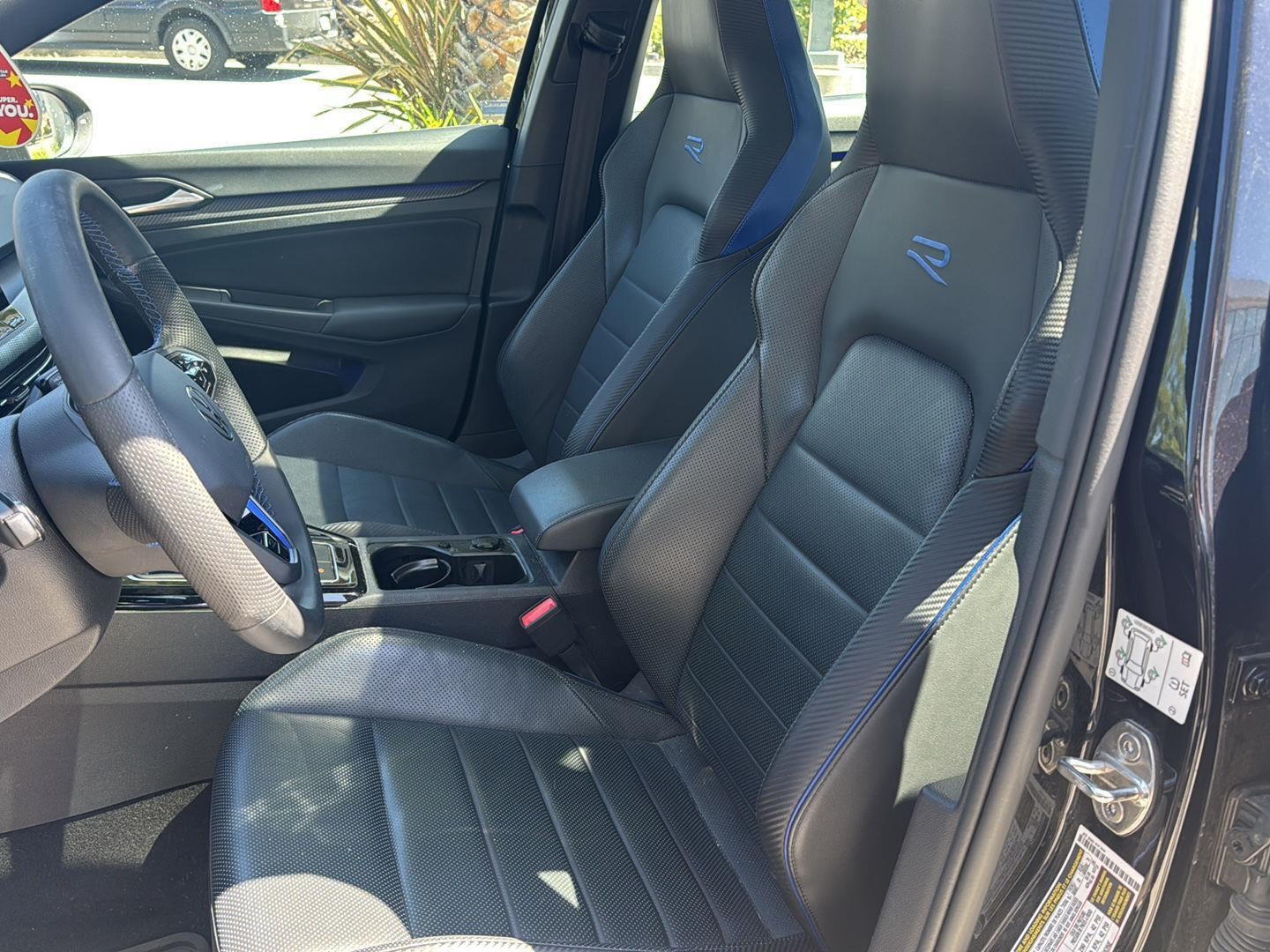 2024 Volkswagen Golf R 2.0T Manual