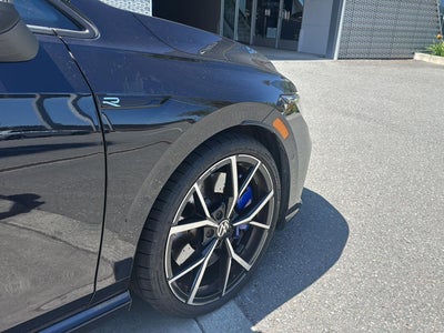2024 Volkswagen Golf R 2.0T Manual
