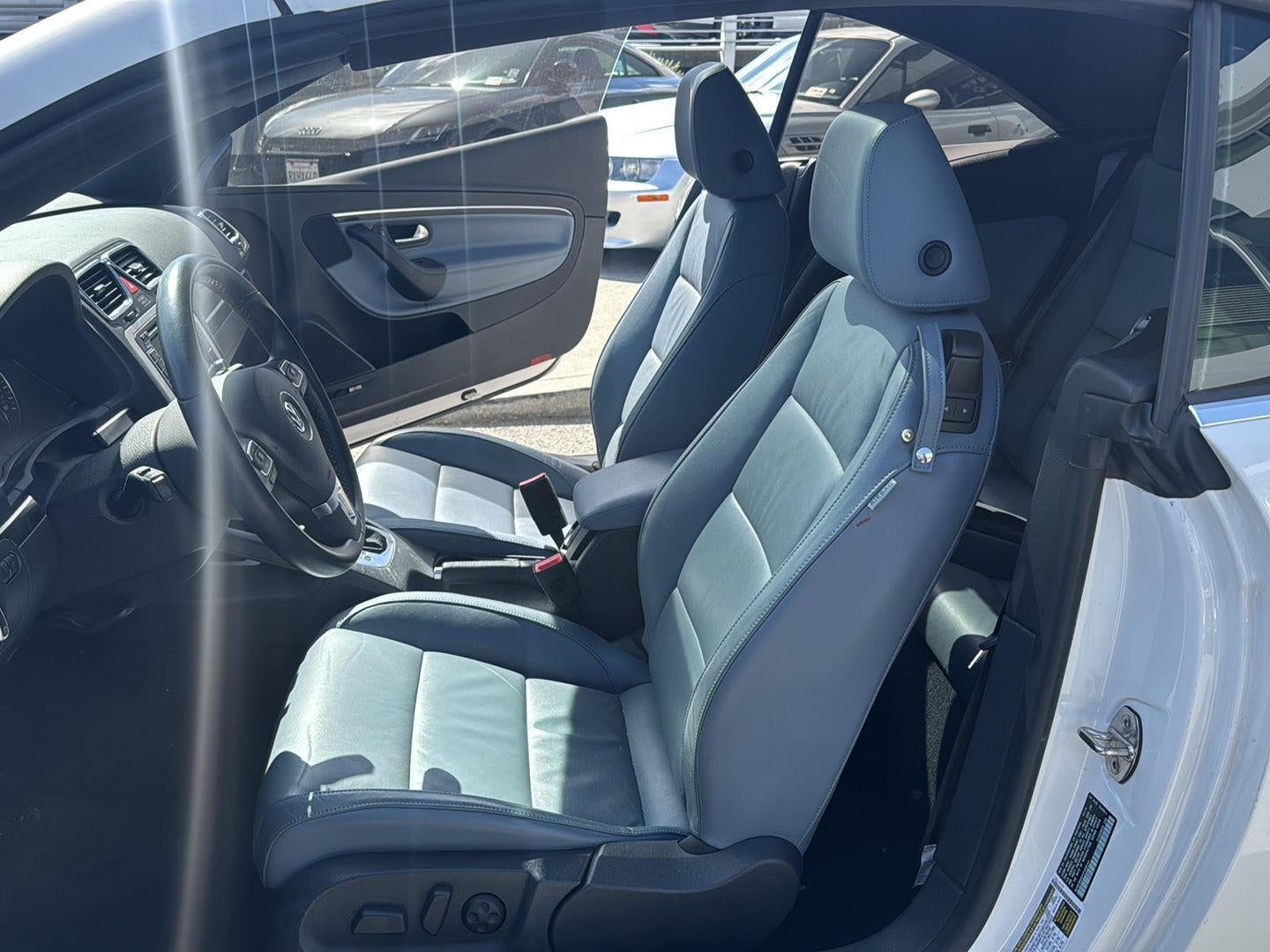 2014 Volkswagen Eos Executive