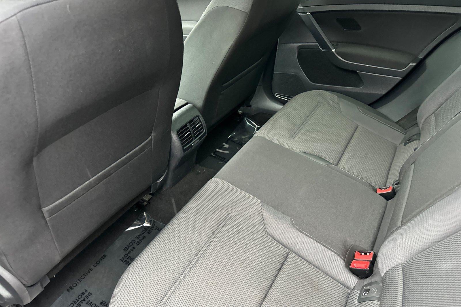 2019 Volkswagen e-Golf SE