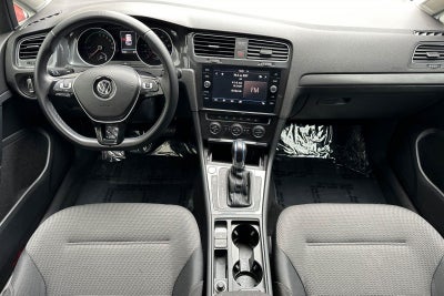 2019 Volkswagen e-Golf SE