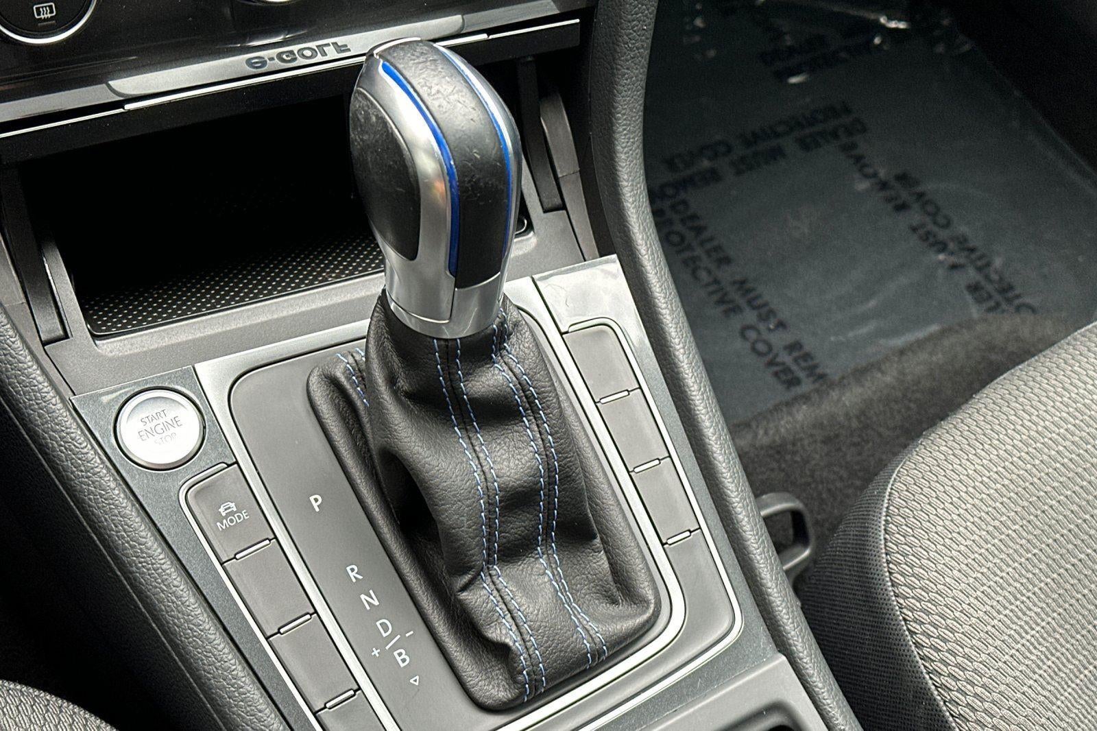 2019 Volkswagen e-Golf SE