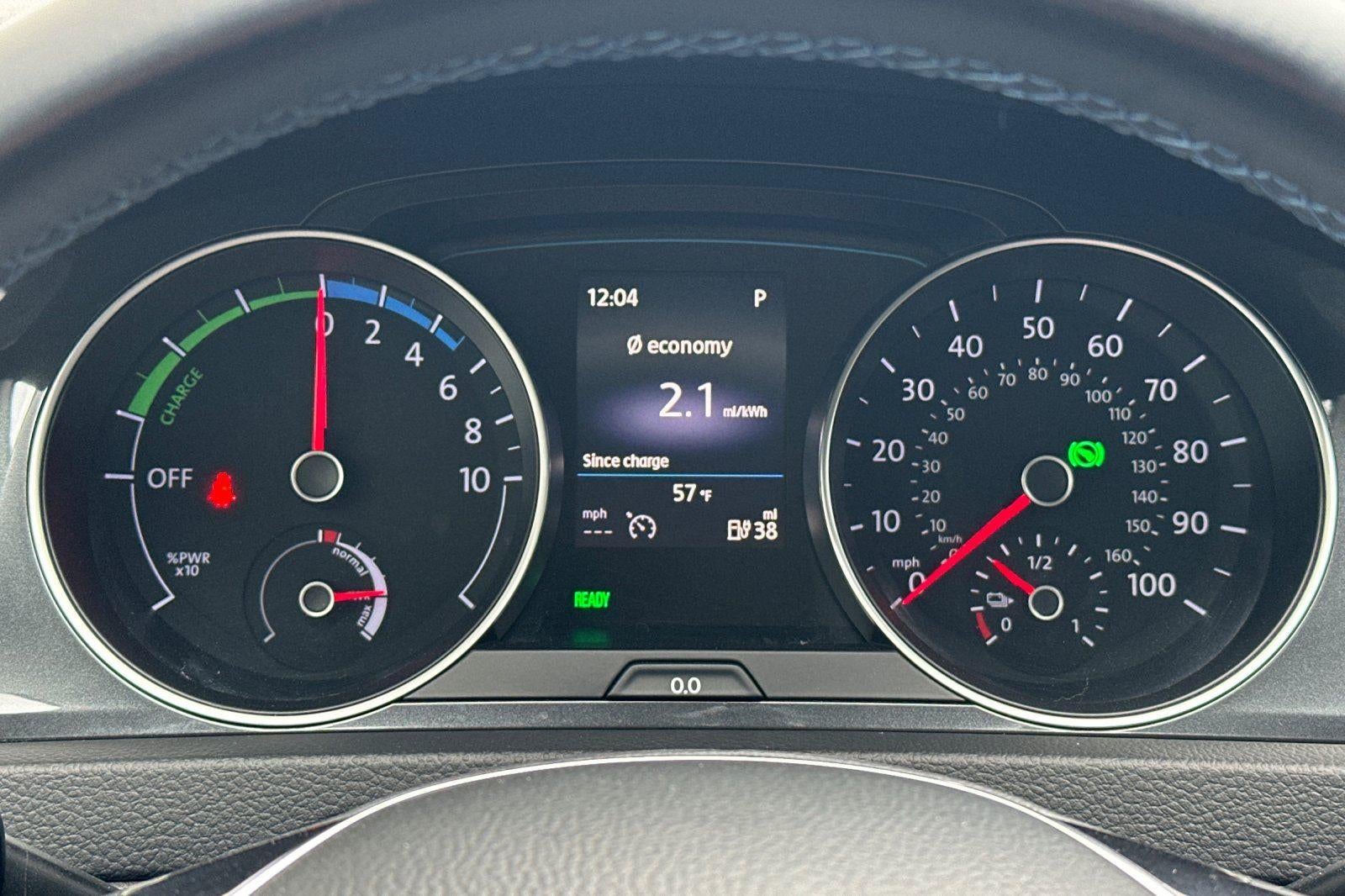 2019 Volkswagen e-Golf SE