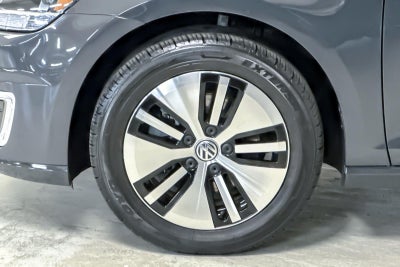 2019 Volkswagen e-Golf SE