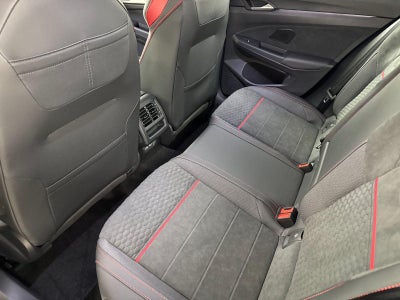 2026 Volkswagen Golf GTI SE