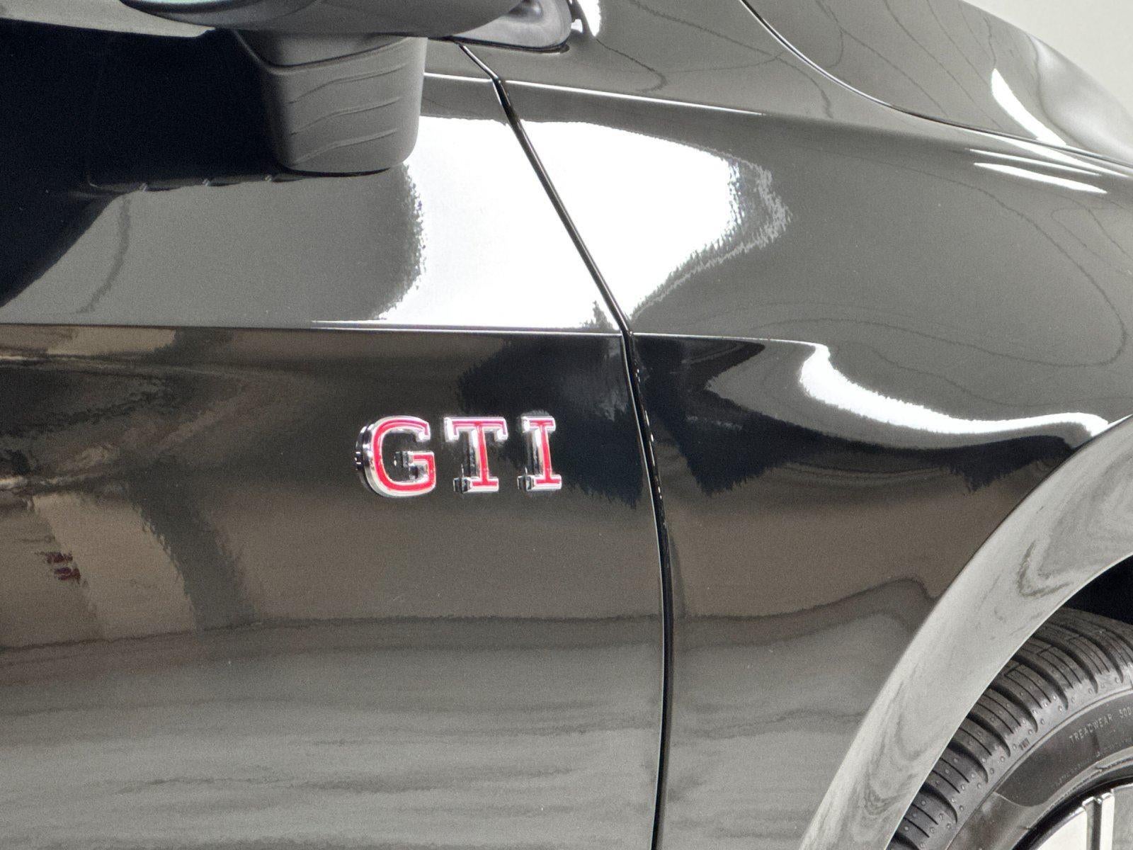 2026 Volkswagen Golf GTI SE