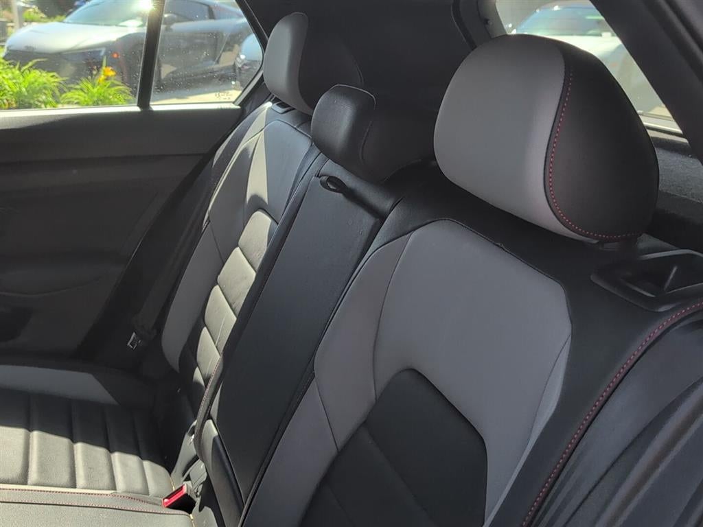 2023 Volkswagen Golf GTI Autobahn
