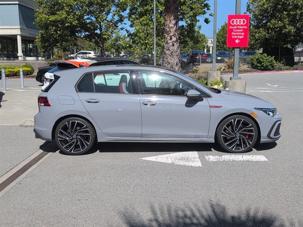 2023 Volkswagen Golf GTI Autobahn