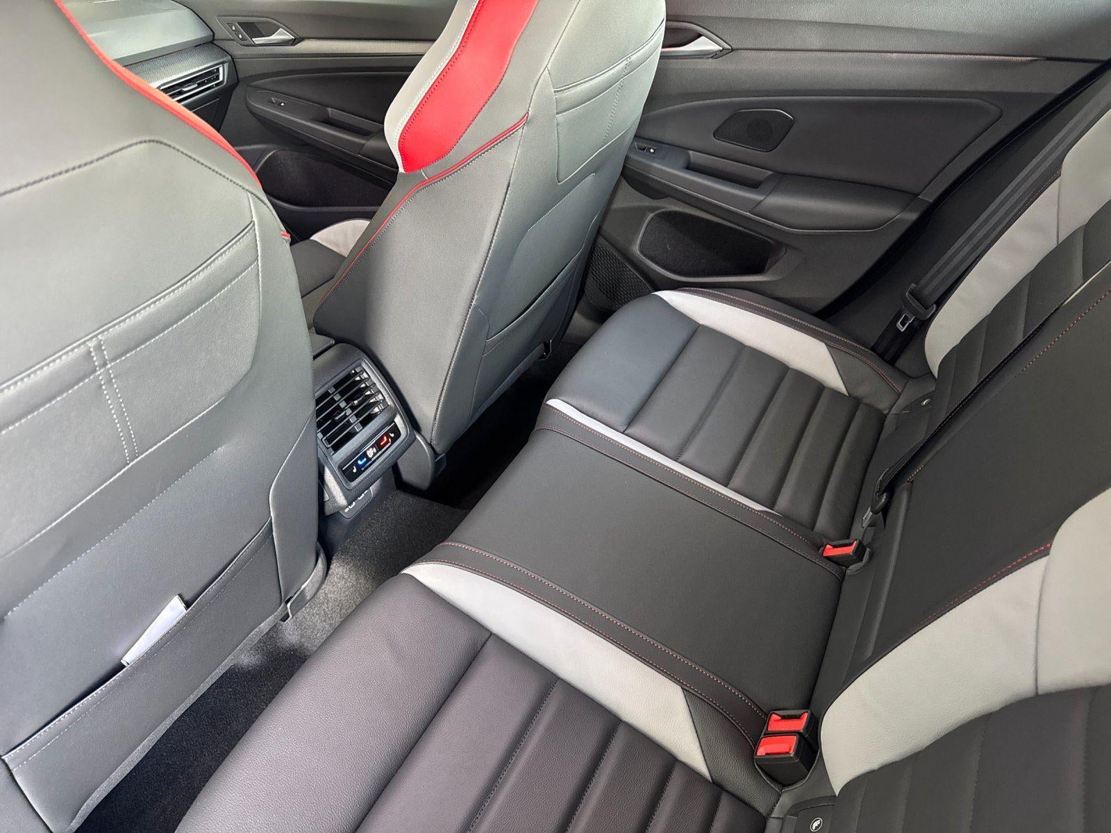 2026 Volkswagen Golf GTI Autobahn