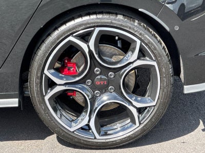 2026 Volkswagen Golf GTI Autobahn