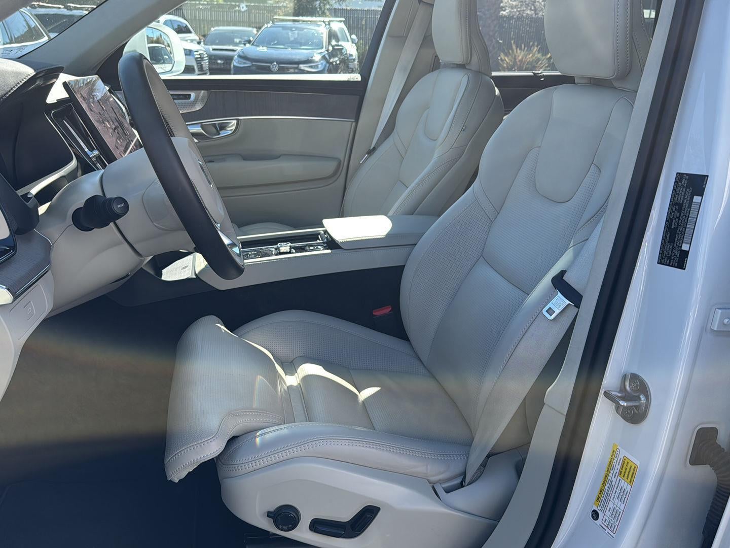 2025 Volvo XC90 Ultra