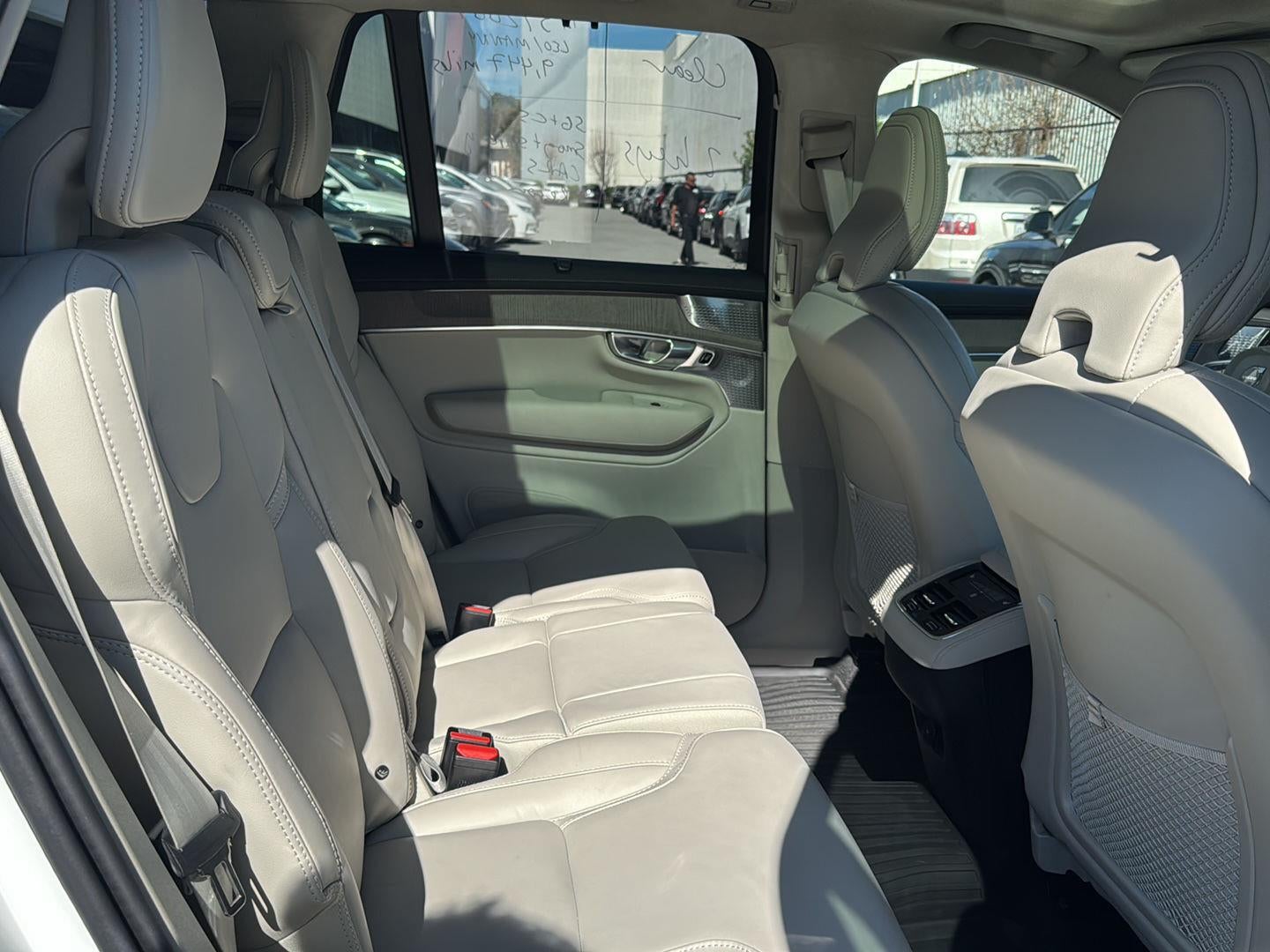 2025 Volvo XC90 Ultra