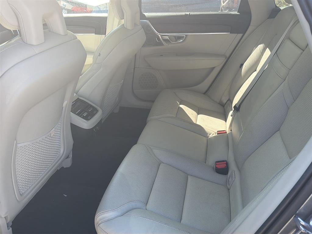 2018 Volvo V90 Cross Country T6 AWD